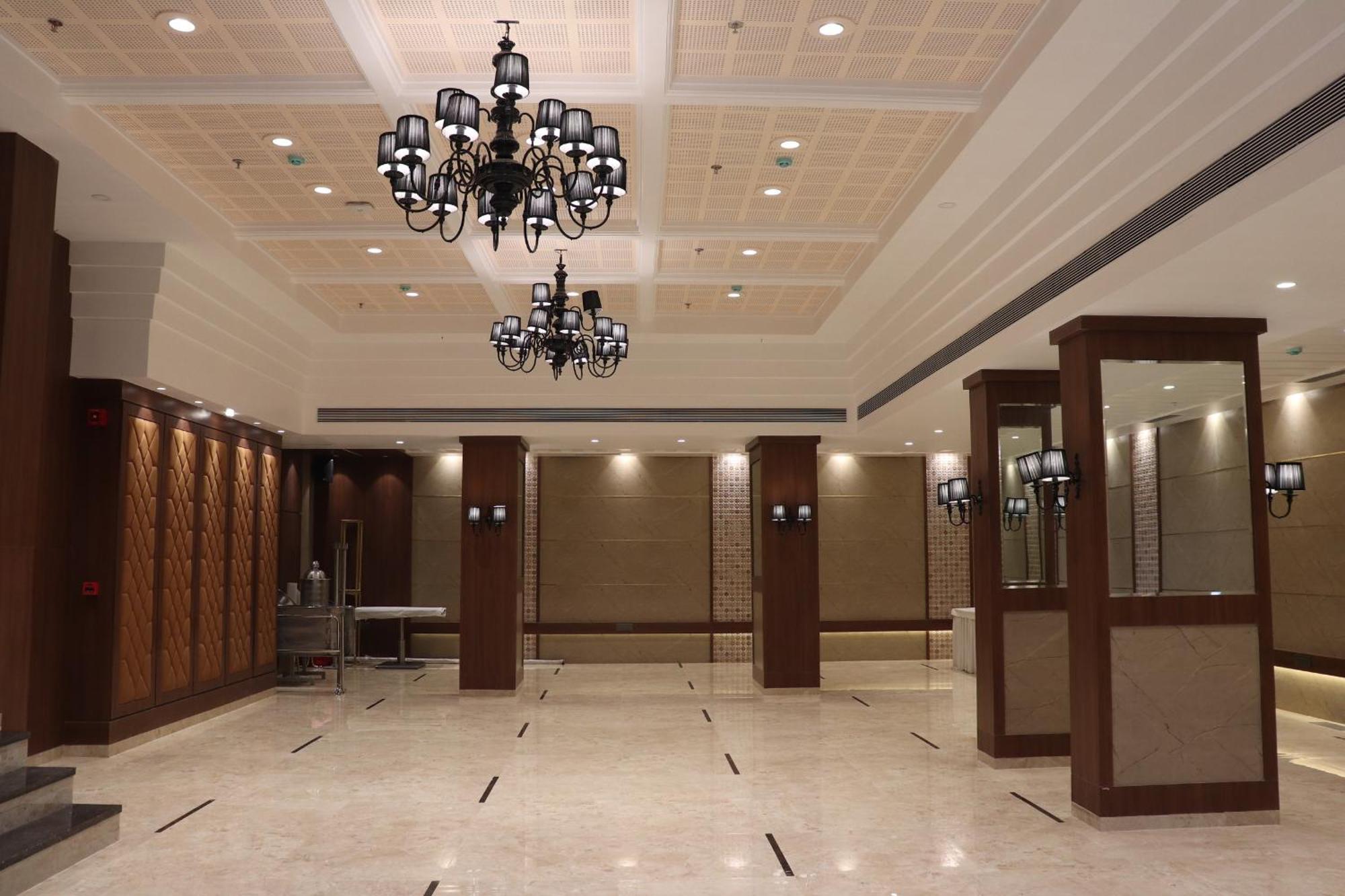 Hotel Golden Nest Thane Zewnętrze zdjęcie