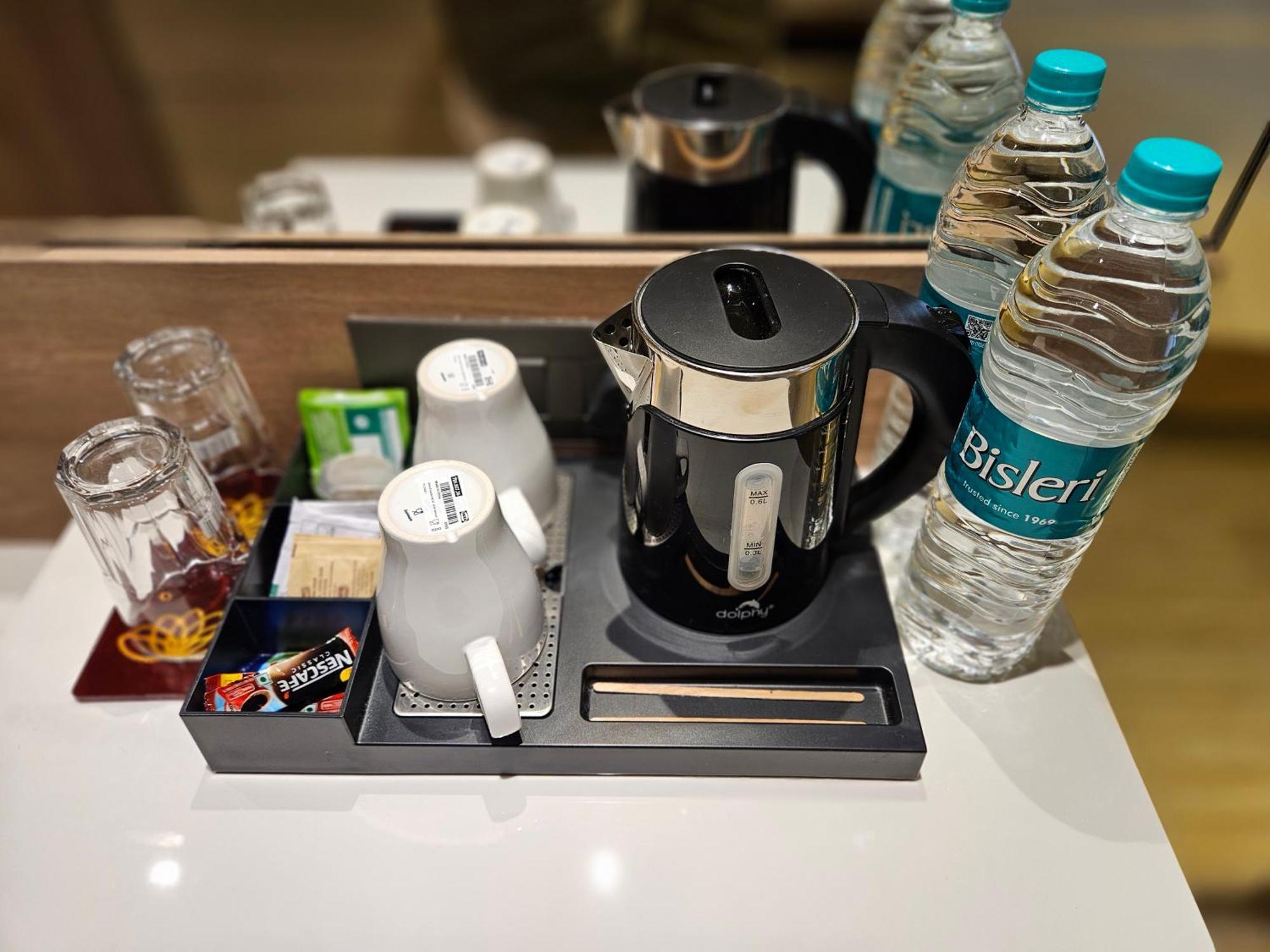 Hotel Golden Nest Thane Zewnętrze zdjęcie