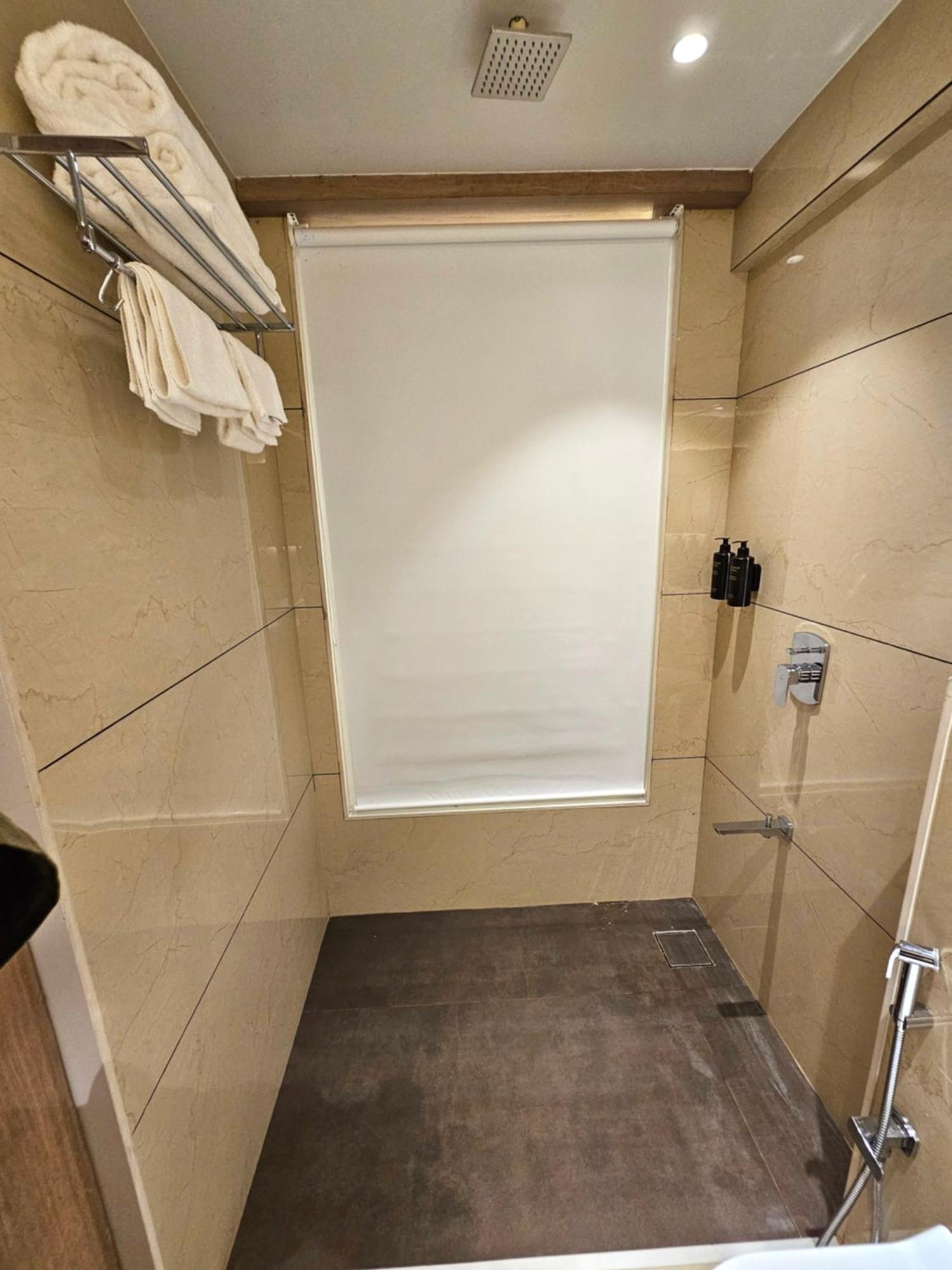 Hotel Golden Nest Thane Zewnętrze zdjęcie